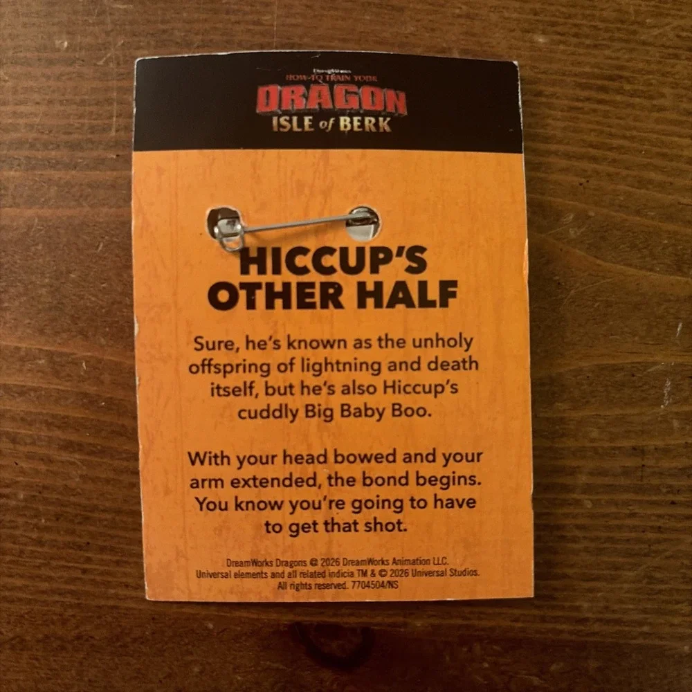New UOAP‎ Toothless Pin Button Universal Orlando Passholder Epic Isle of Berk